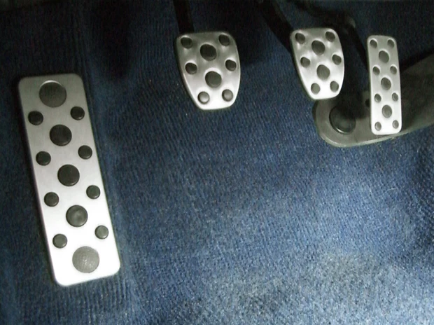 Subaru Aluminum Dead Pedal - Image 3